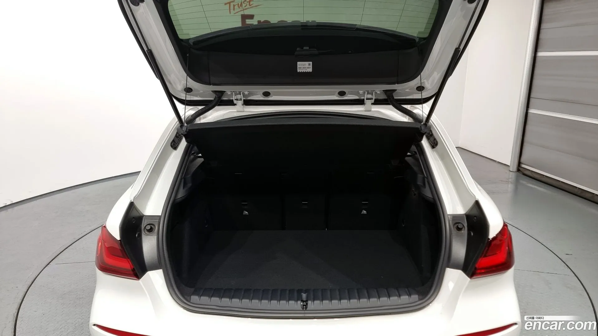 BMW 120i 2021 — фото 4