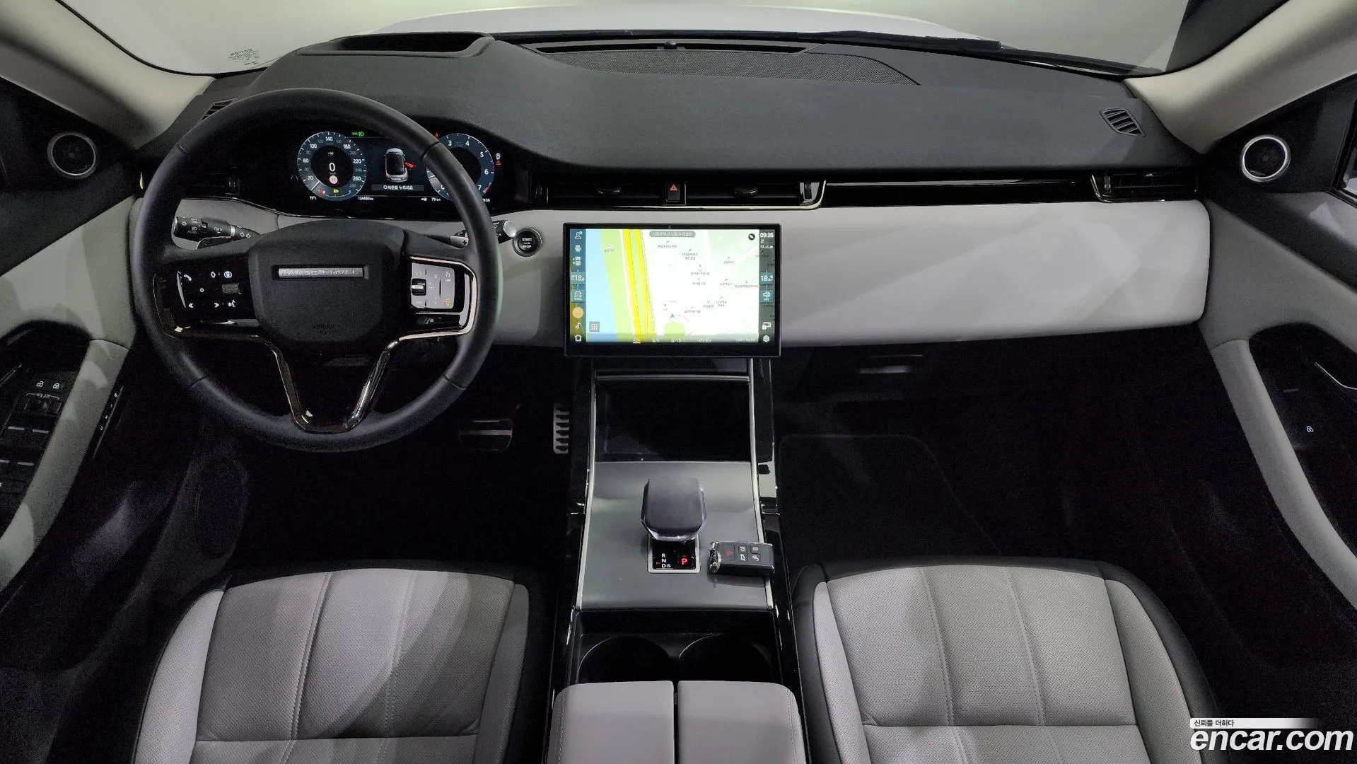 Land Rover Range Rover Evoque 2024 — фото 5
