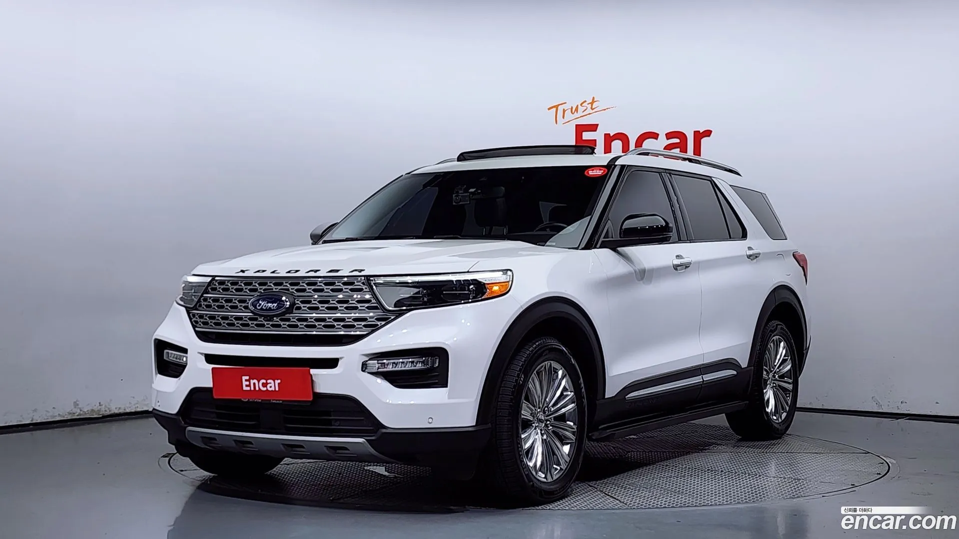 Ford Explorer 2020 — фото 3