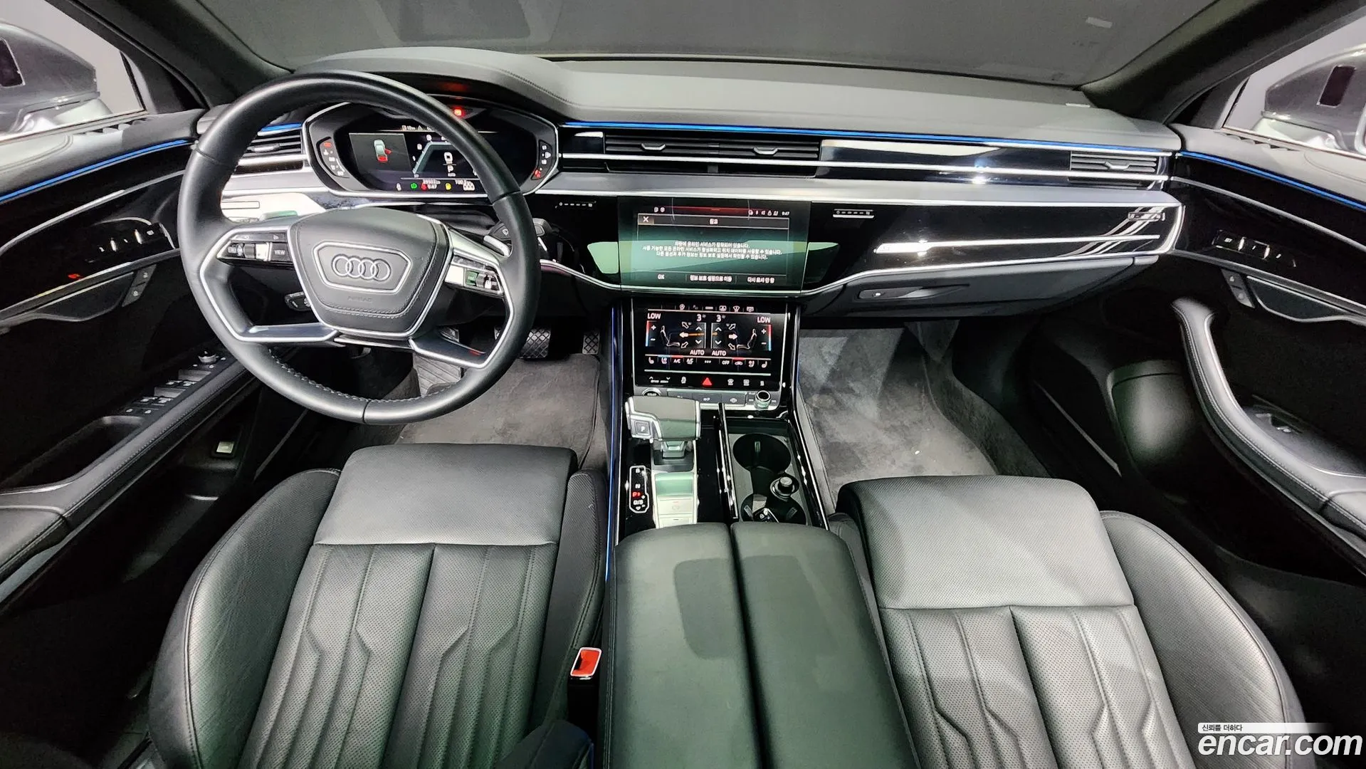 Audi A8 2023 — фото 5