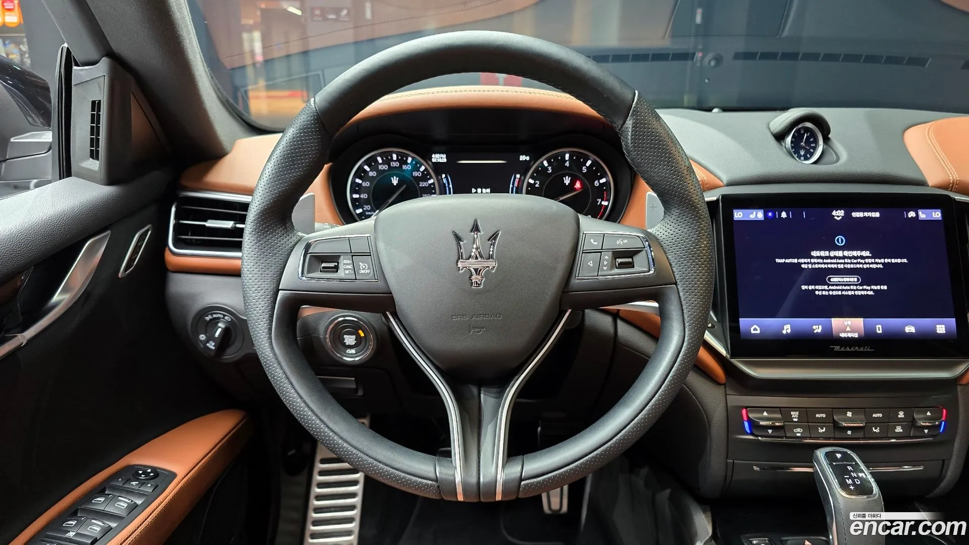 Maserati Ghibli 2022 — фото 1