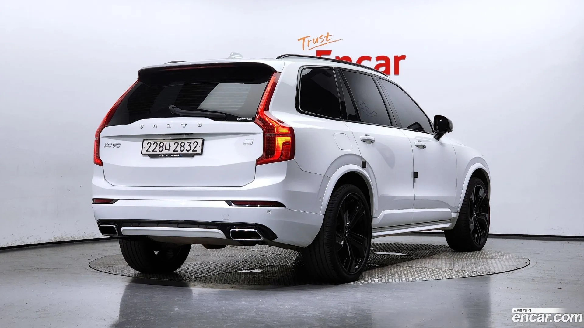 Volvo XC90 2021 — фото 2