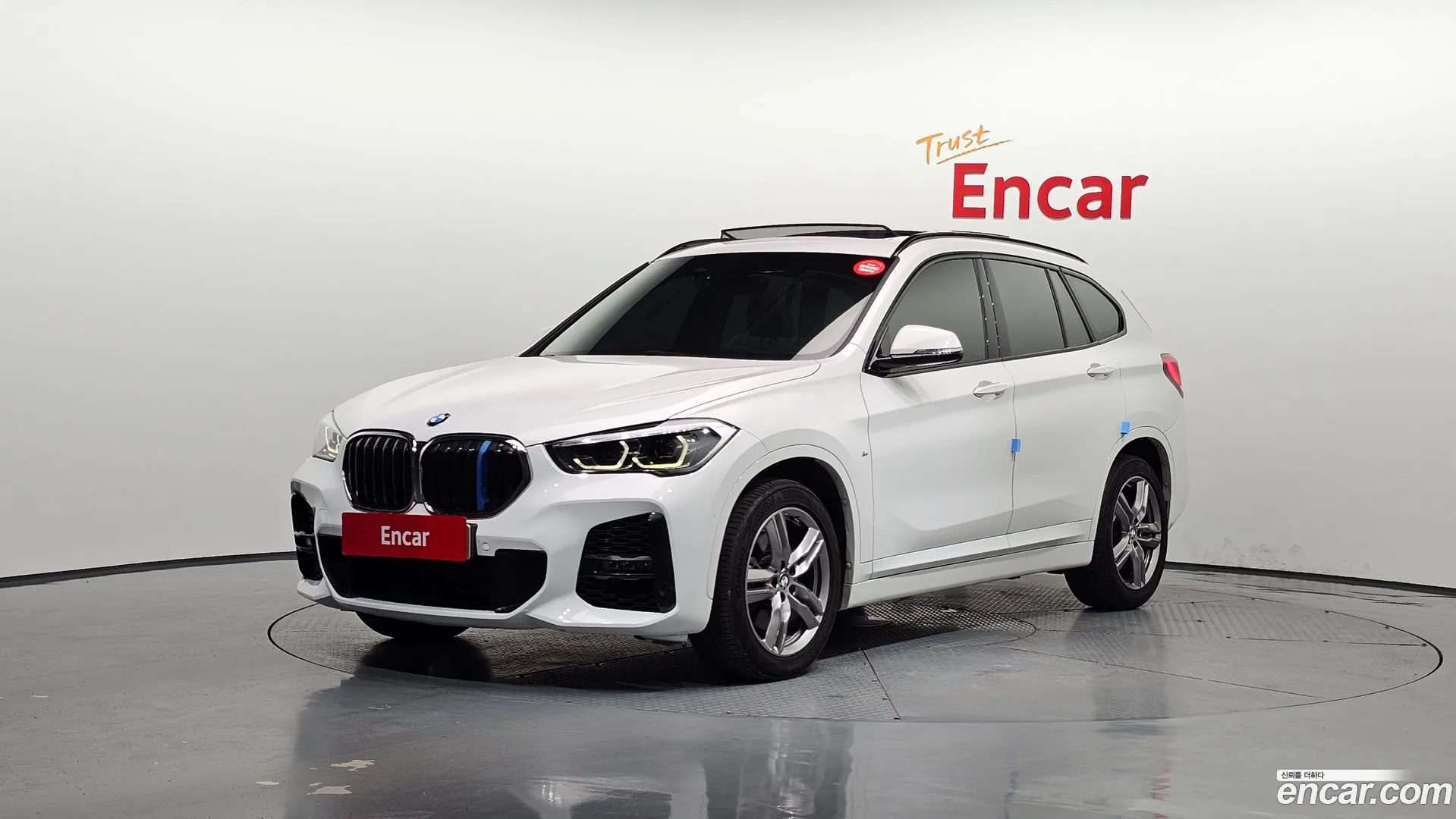 BMW X1 2021 — фото 1