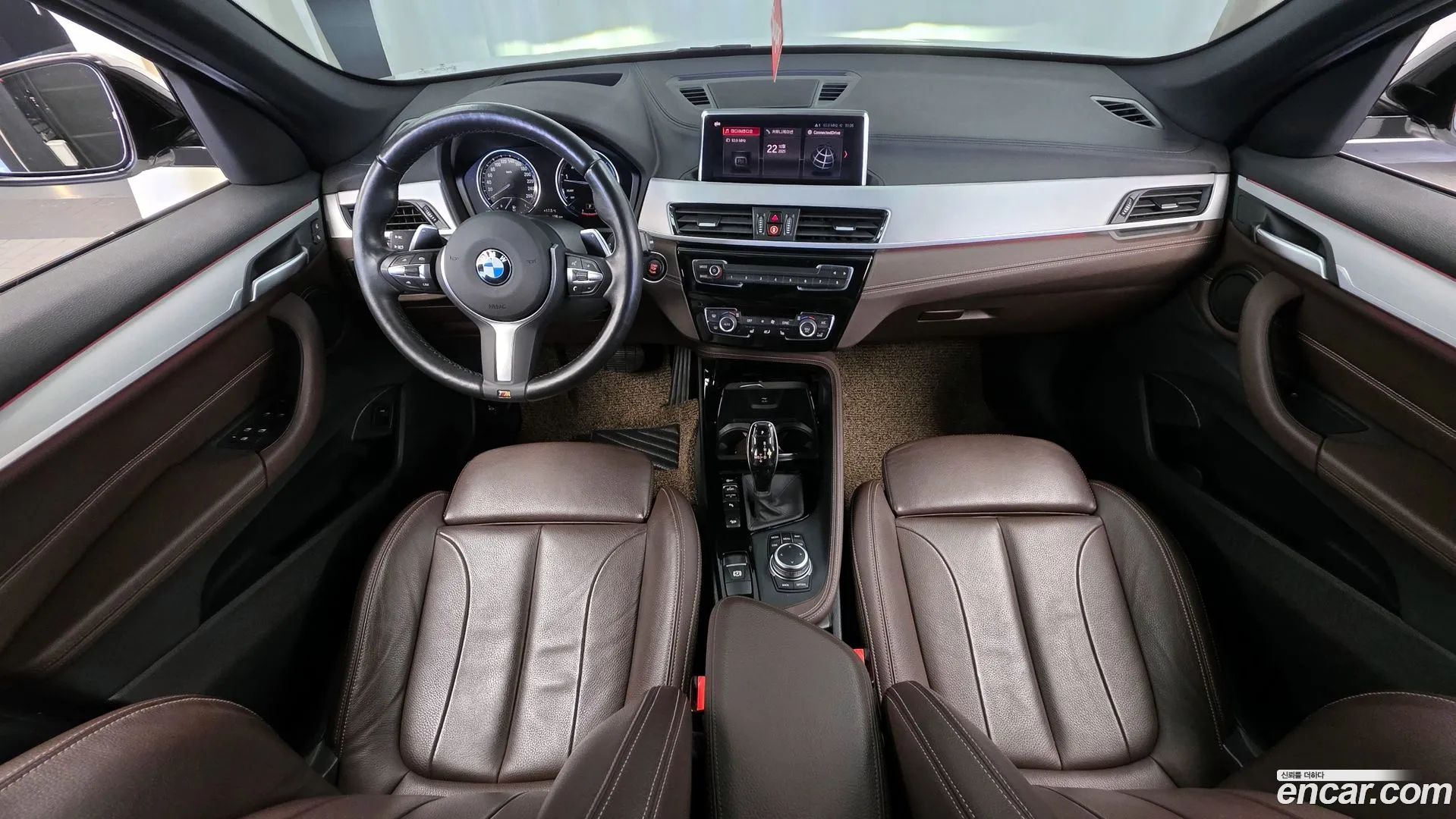 BMW X1 2022 — фото 1