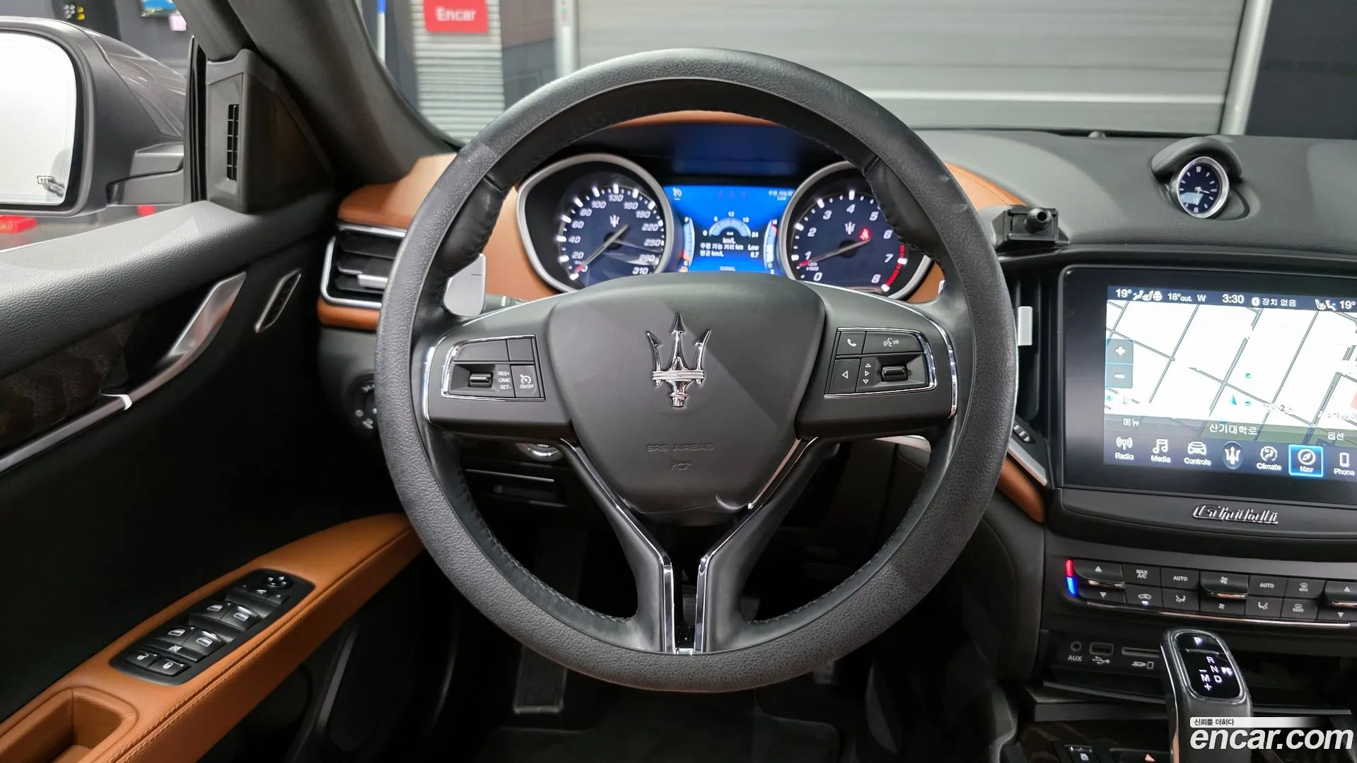 Maserati Ghibli 2021 — фото 1