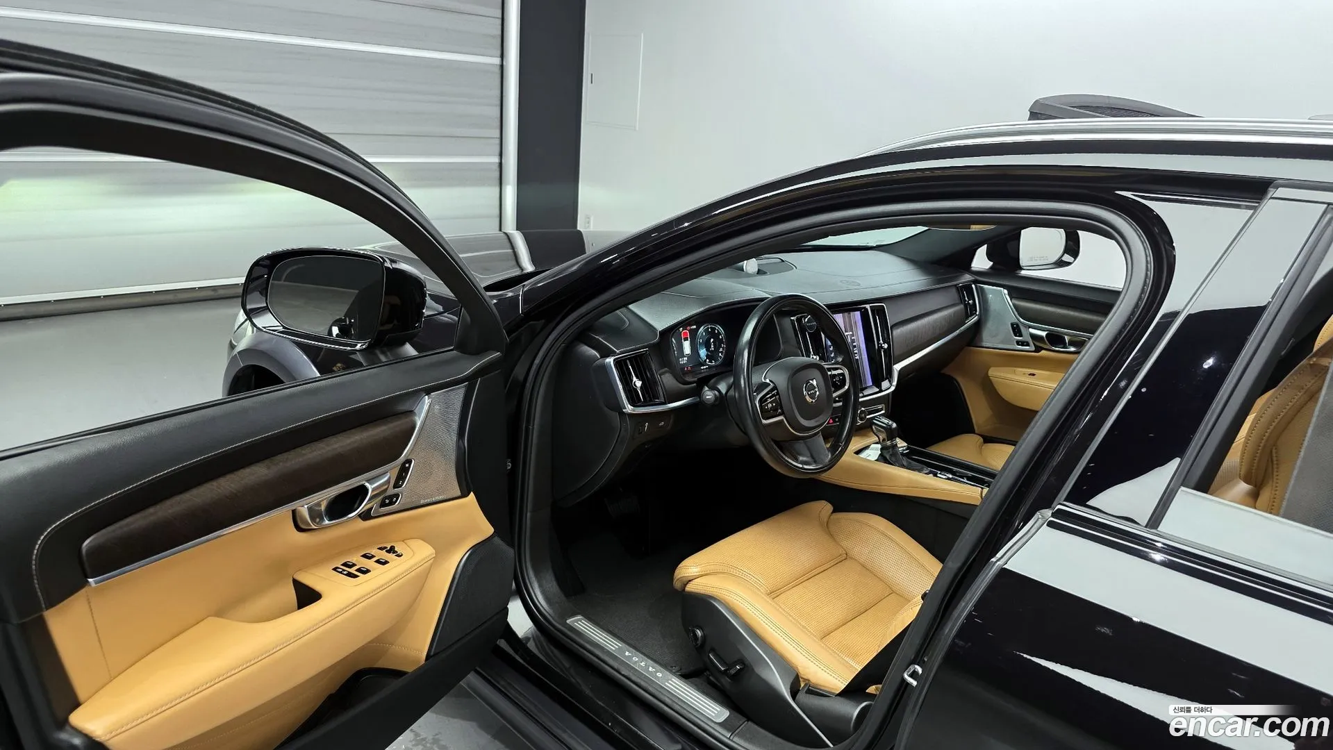 Volvo V90 Cross Country 2020 — фото 5
