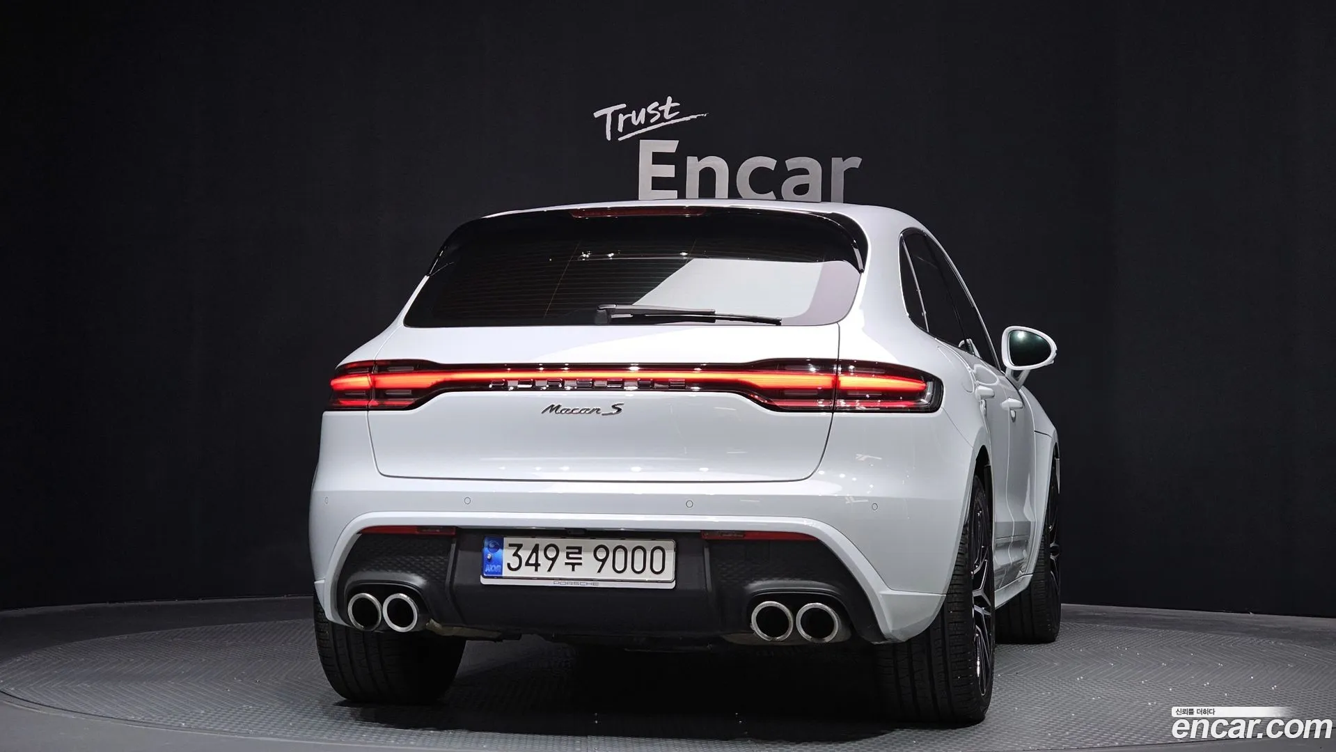 Porsche Macan 2022 — фото 4