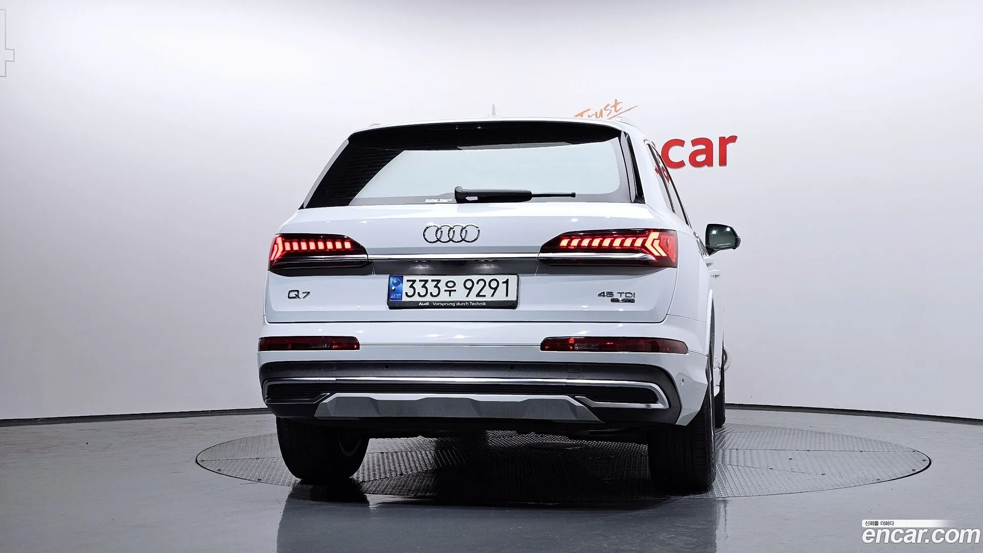 Audi Q7 2021 — фото 4