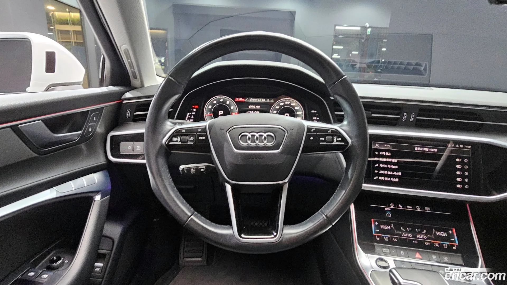 Audi A6 2021 — фото 1