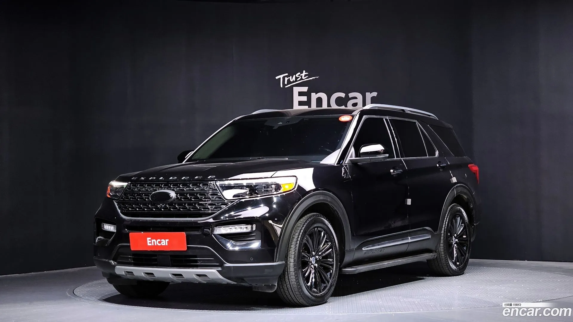 Ford Explorer 2021 — фото 2