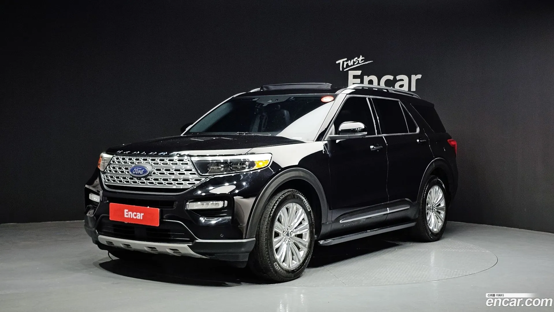 Ford Explorer 2021 — фото 3