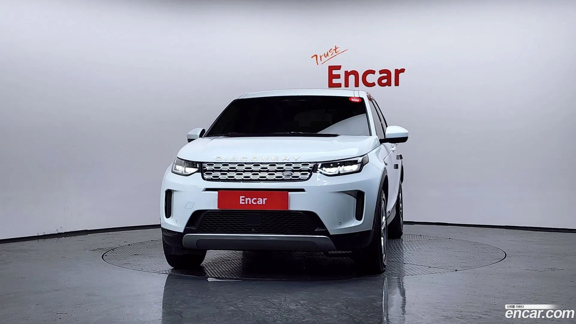 Land Rover Discovery Sport 2021 — фото 2