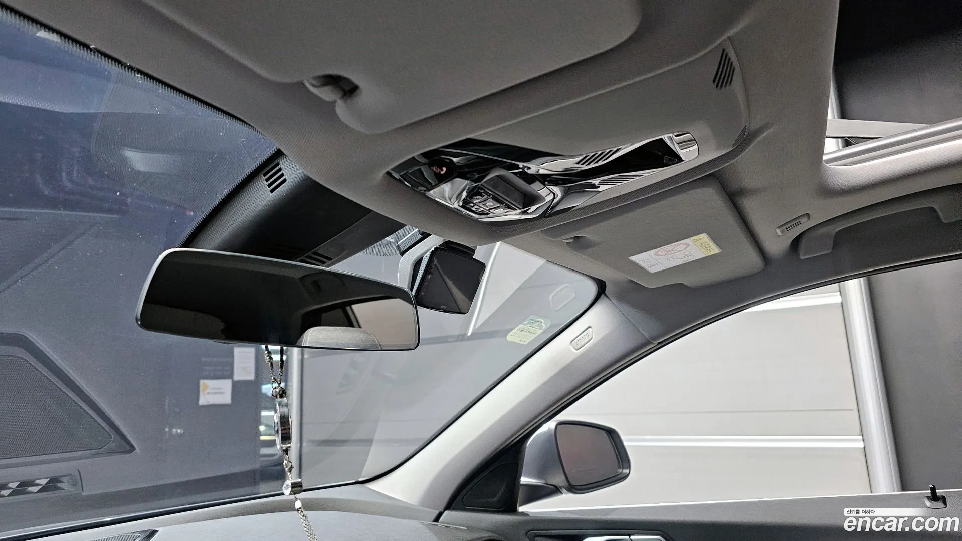 BMW 120i 2023 — фото 2