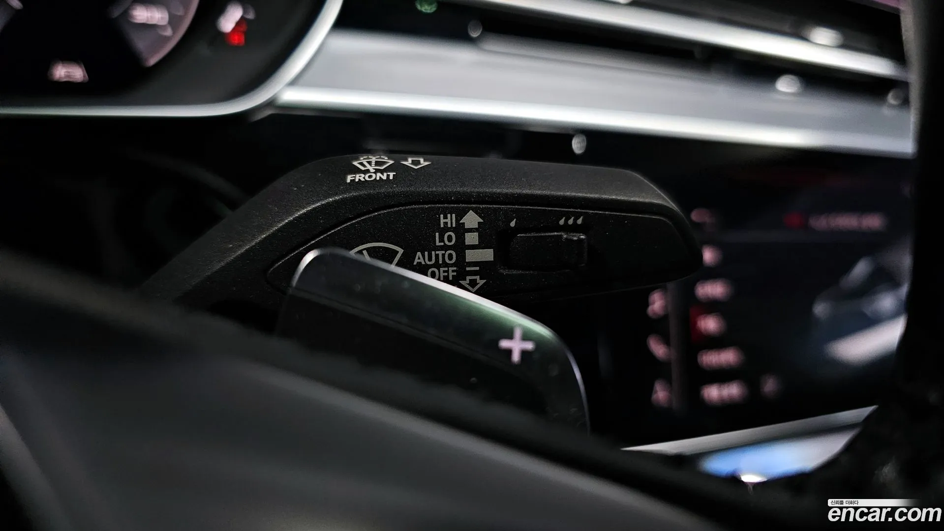Audi A8 2020 — фото 1
