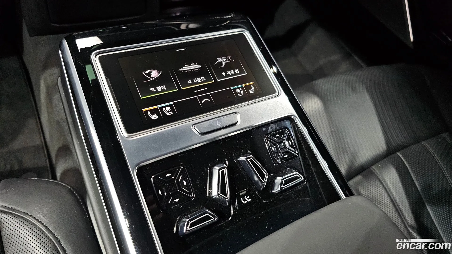 Audi A8 2020 — фото 4