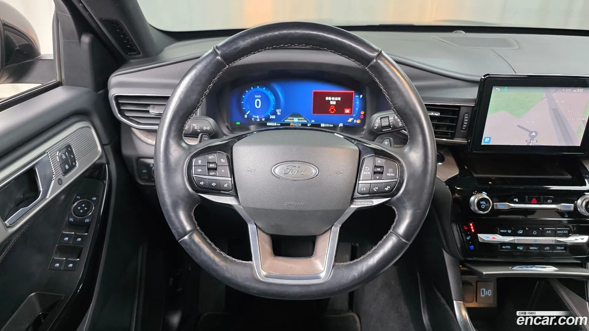 Ford Explorer 2021 — фото 2