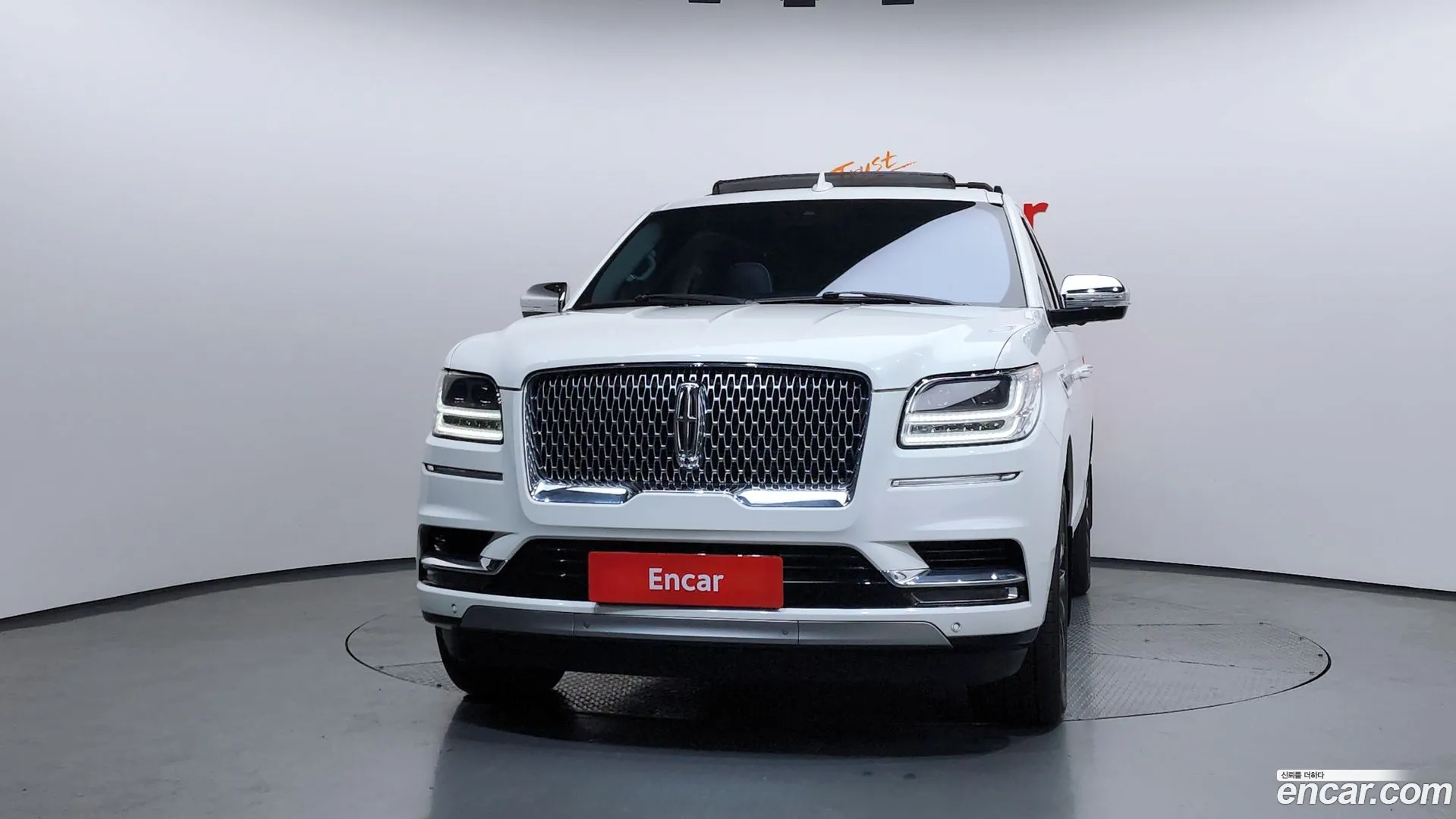Lincoln Navigator 2020 — фото 1