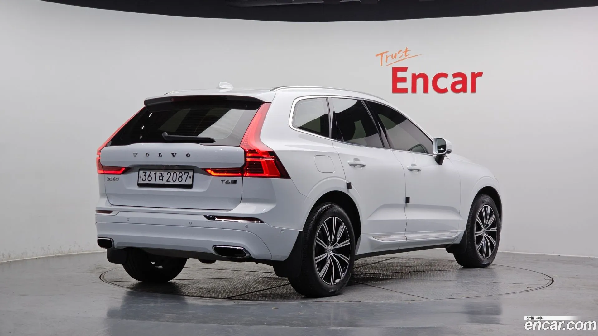 Volvo XC60 2020 — фото 5