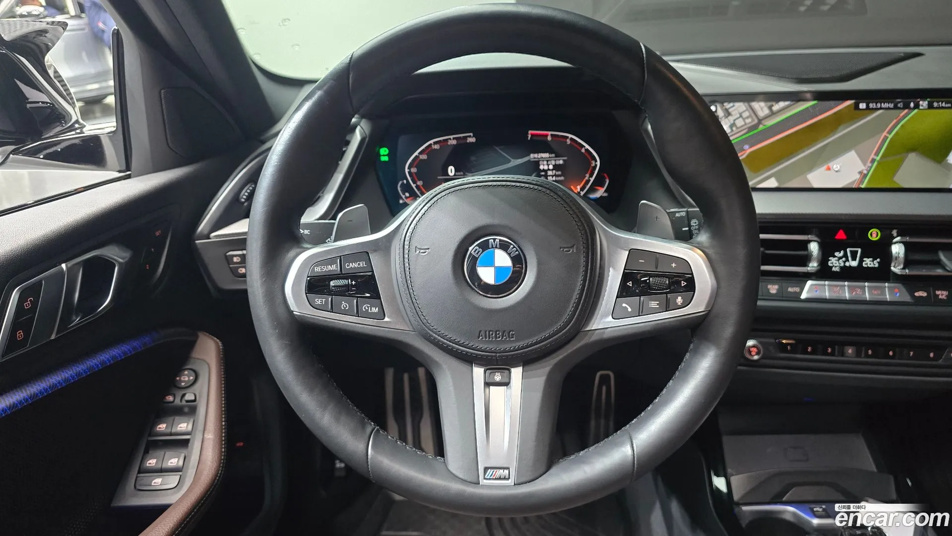 BMW 120i 2022 — фото 2