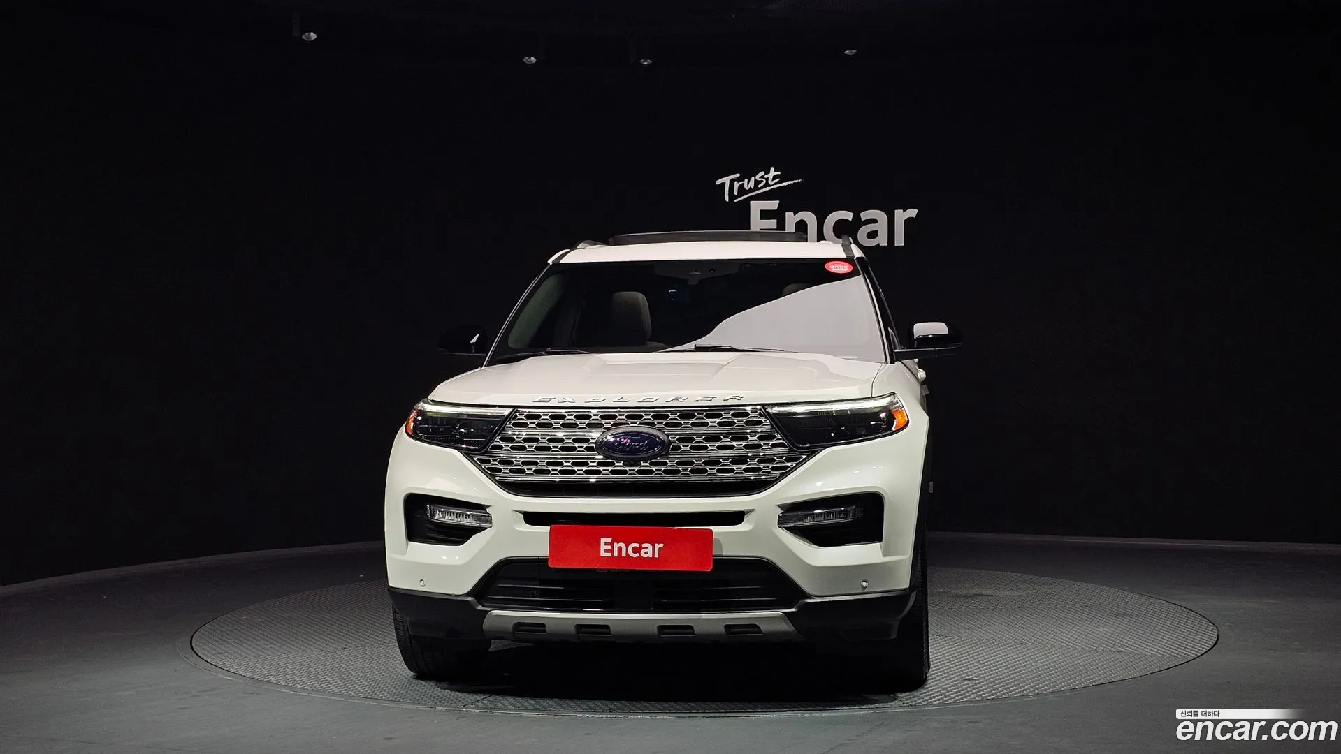 Ford Explorer 2021 — фото 5