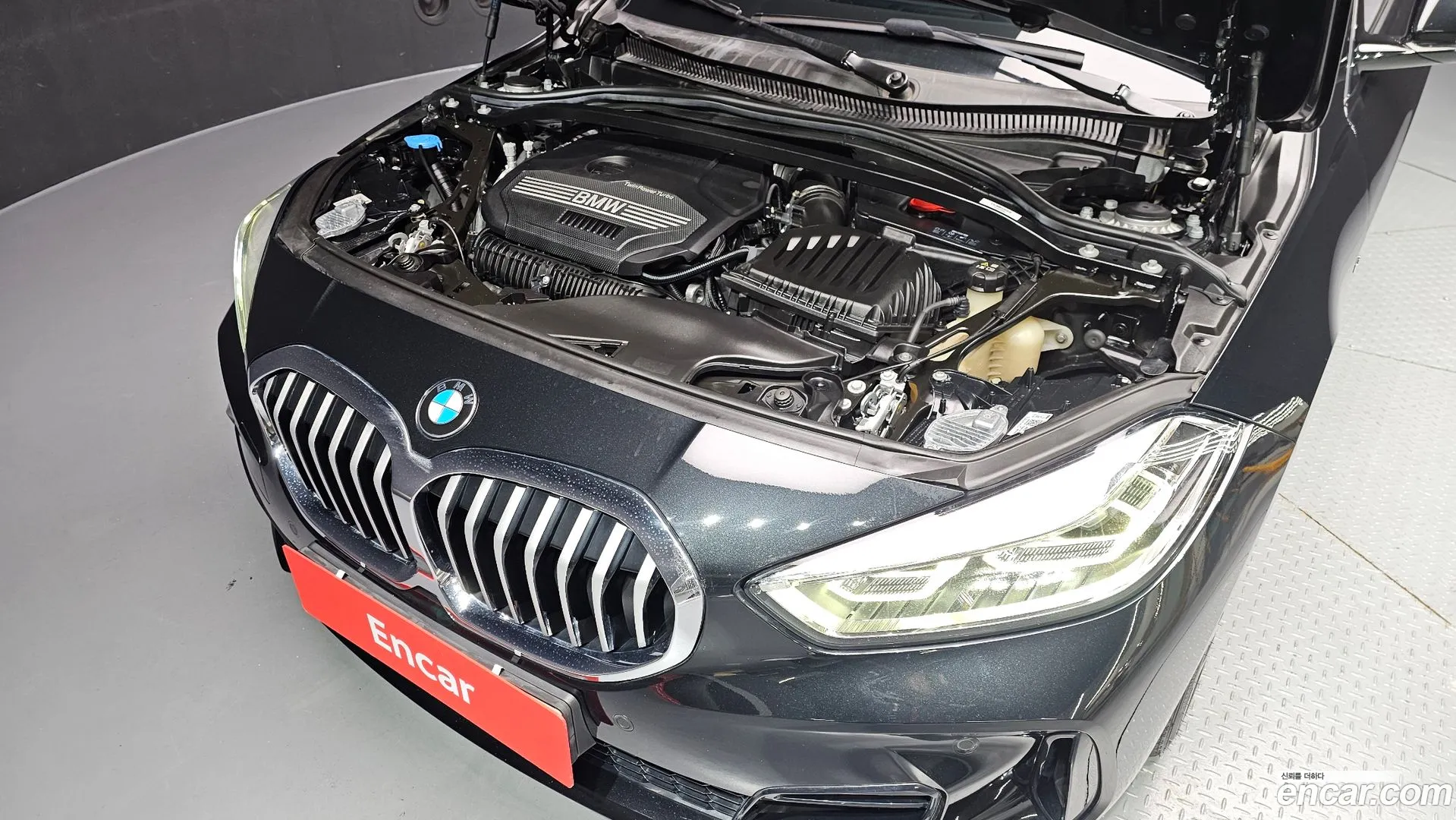BMW 120i 2022 — фото 5
