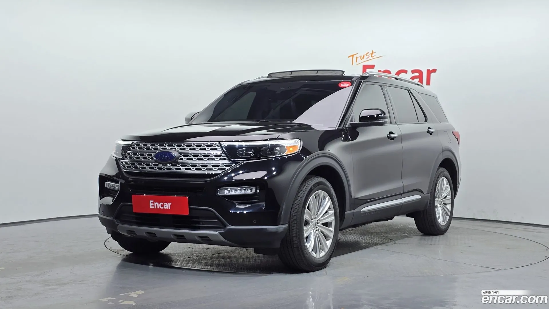 Ford Explorer 2023 — фото 3