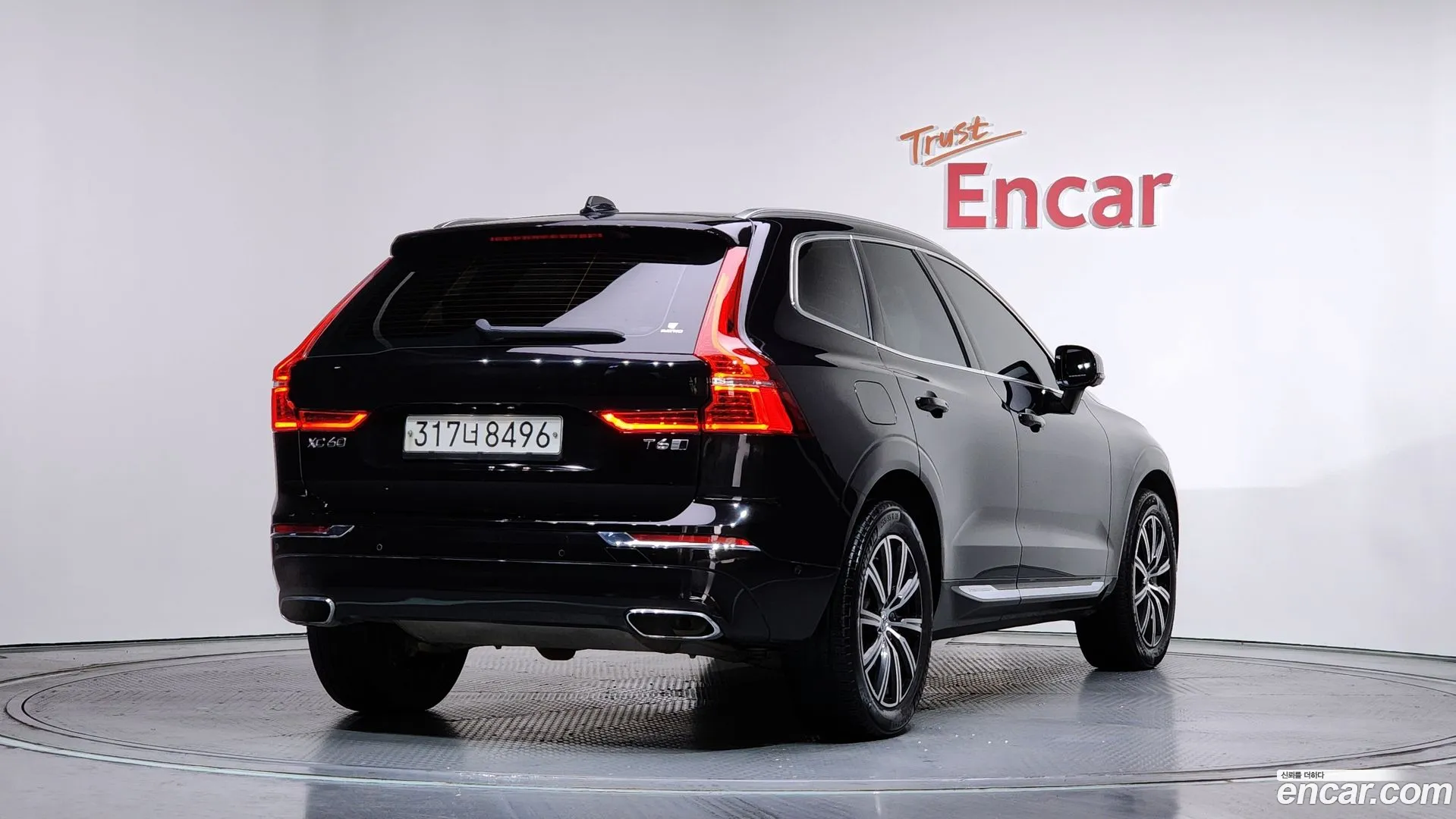 Volvo XC60 2020 — фото 2