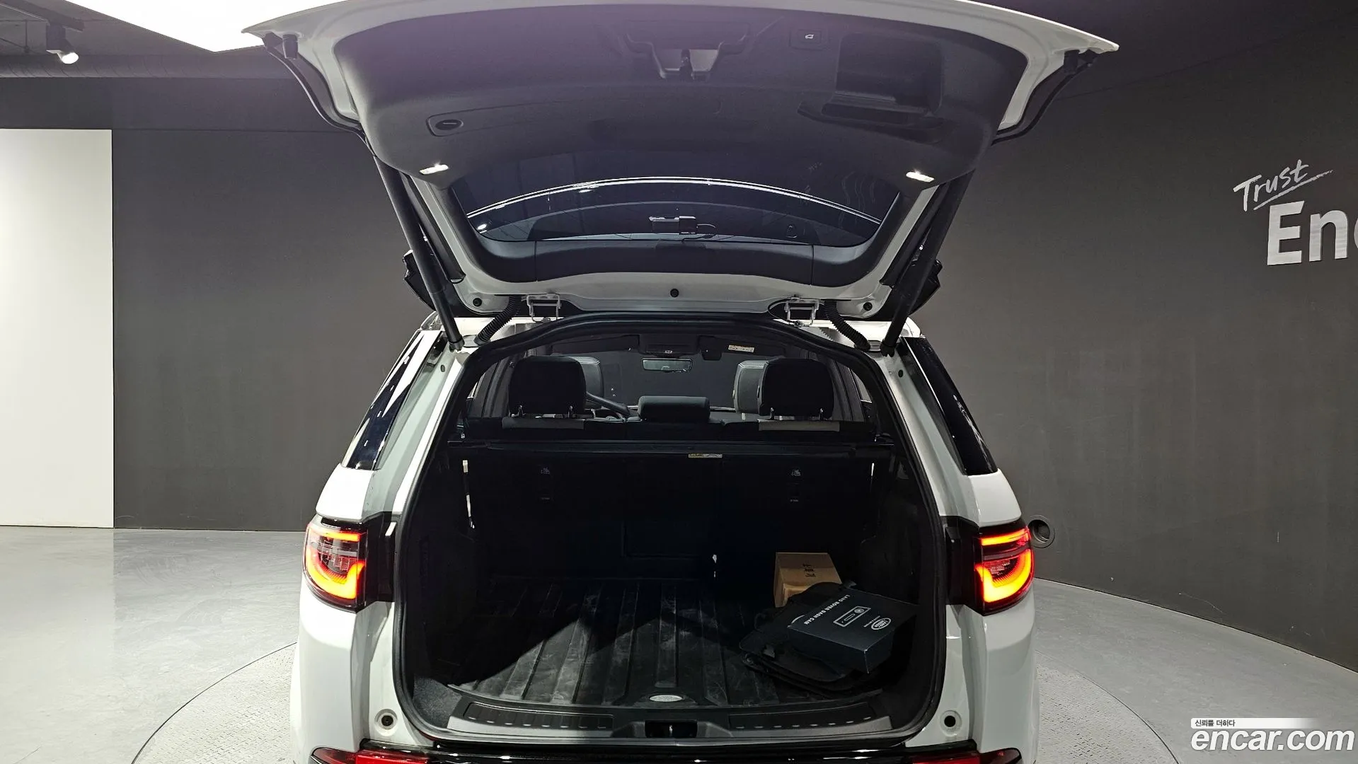 Land Rover Discovery Sport 2025 — фото 5