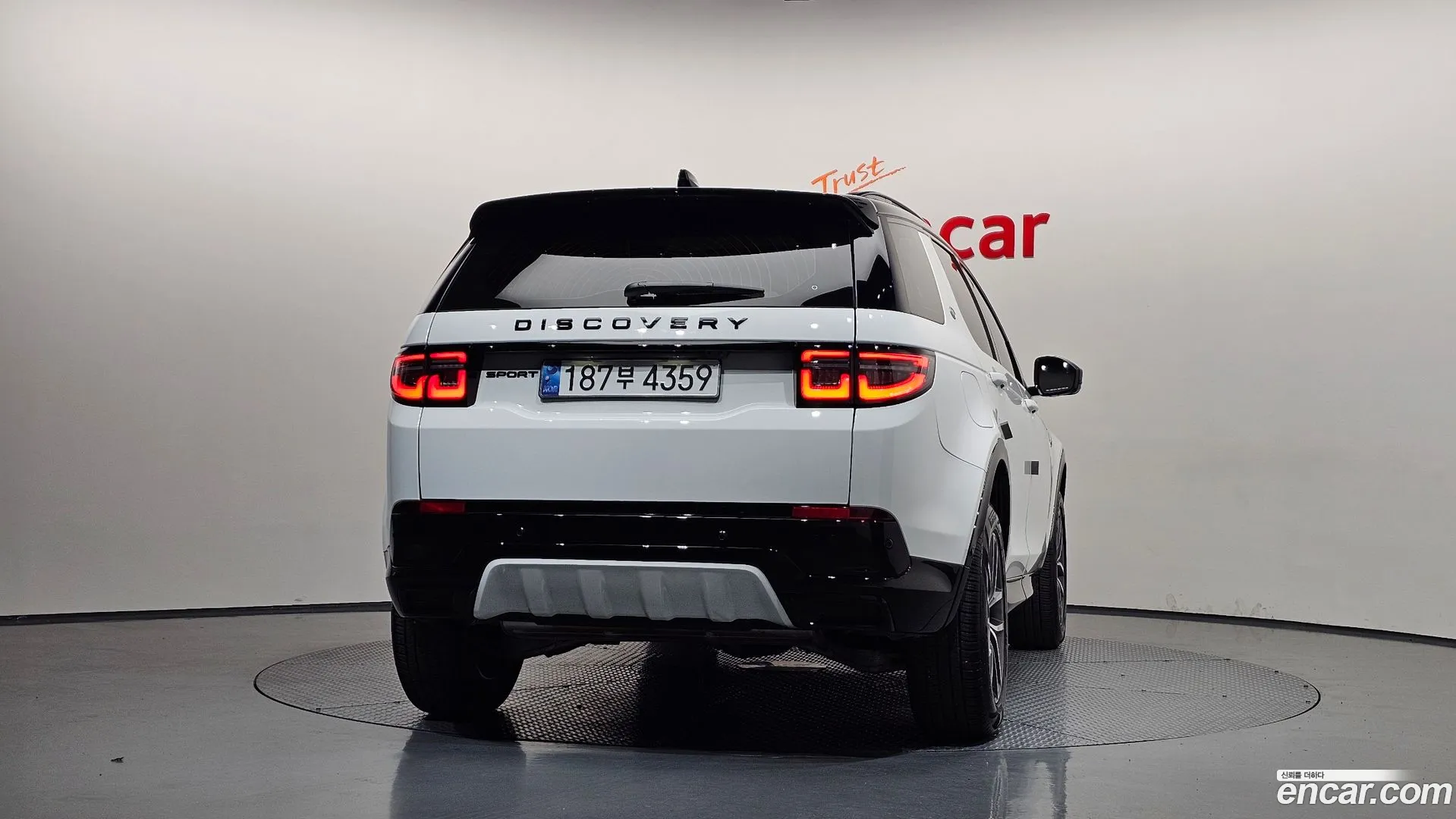 Land Rover Discovery Sport 2024 — фото 5