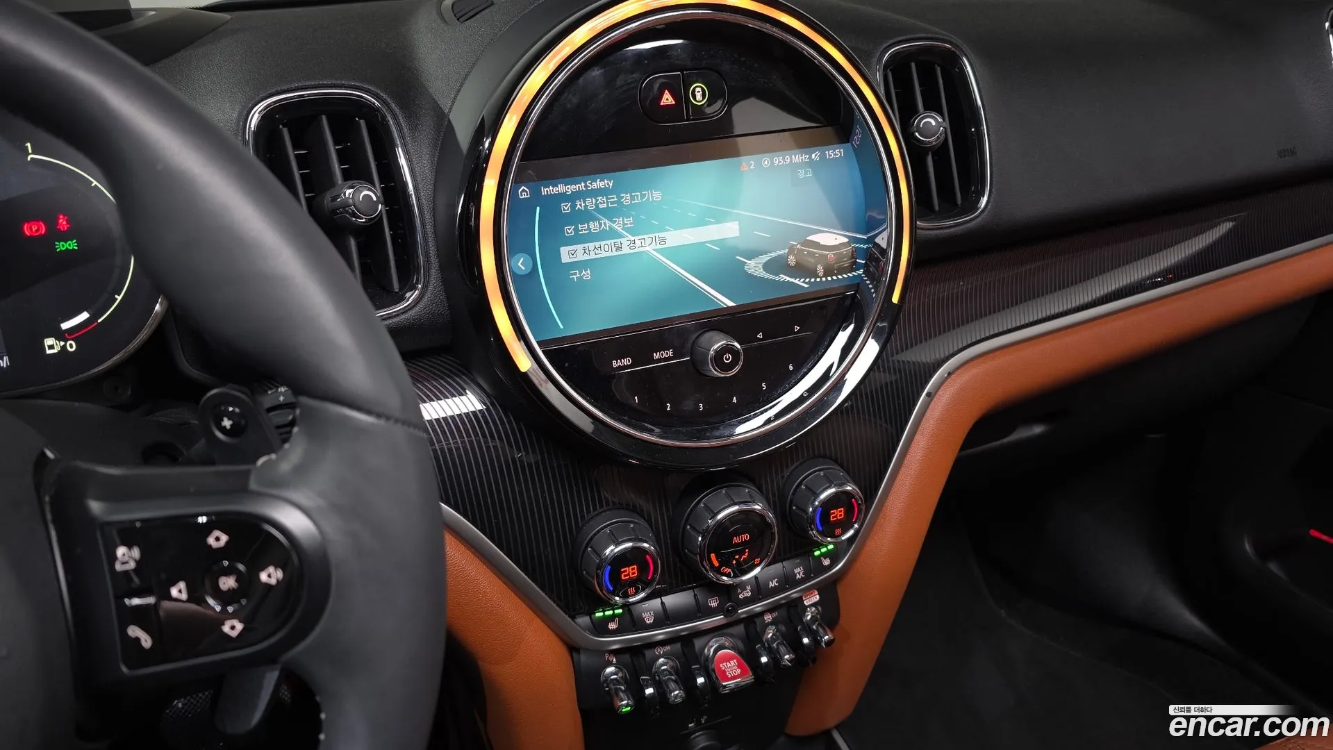 MINI Cooper S Countryman 2023 — фото 2
