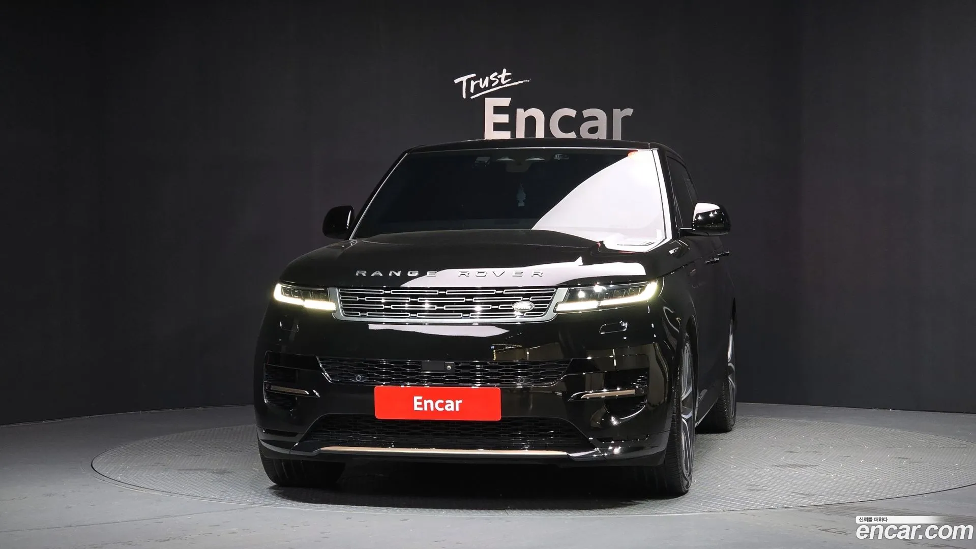 Land Rover Range Rover Sport 2023 — фото 1