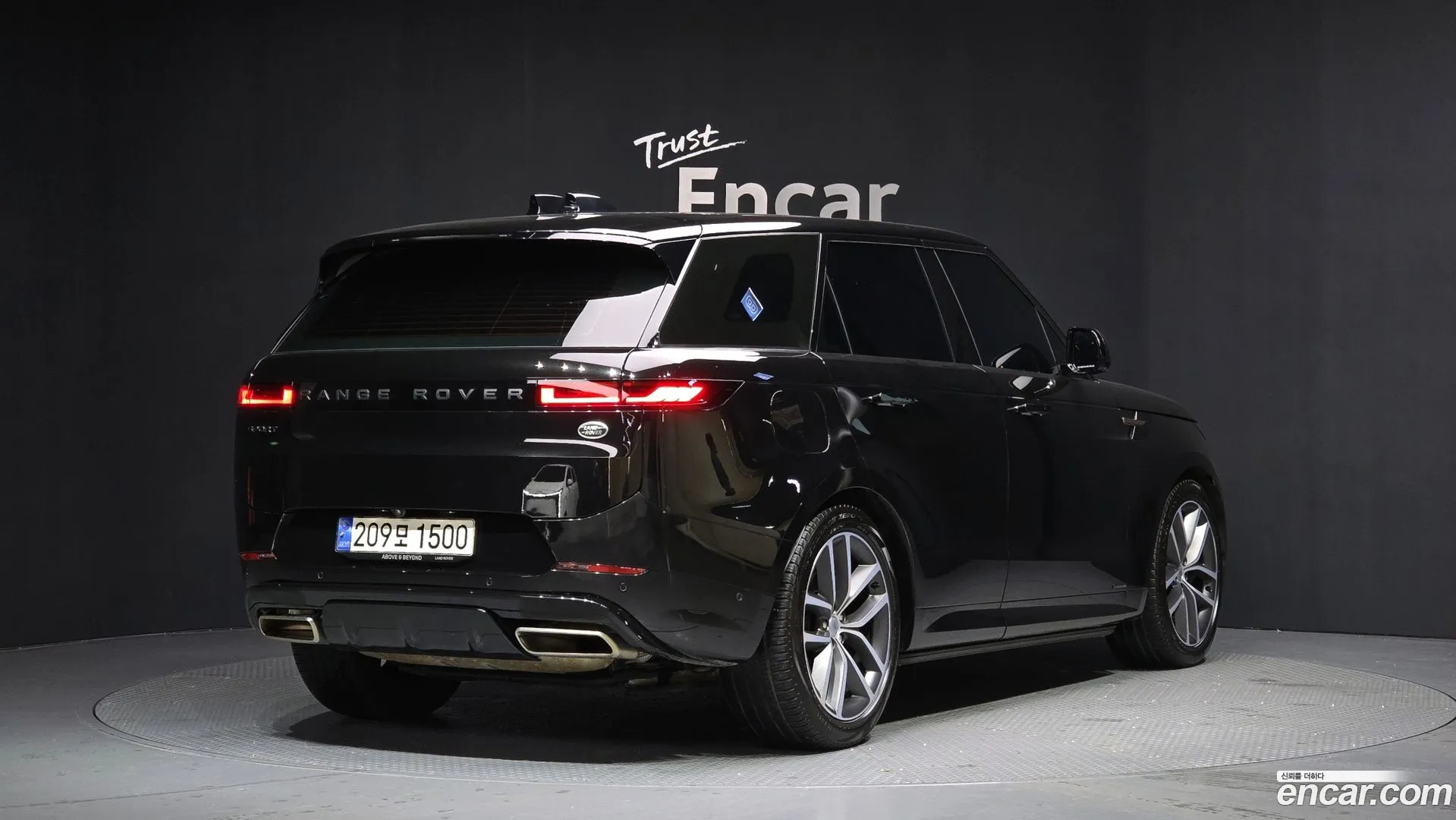 Land Rover Range Rover Sport 2023 — фото 4