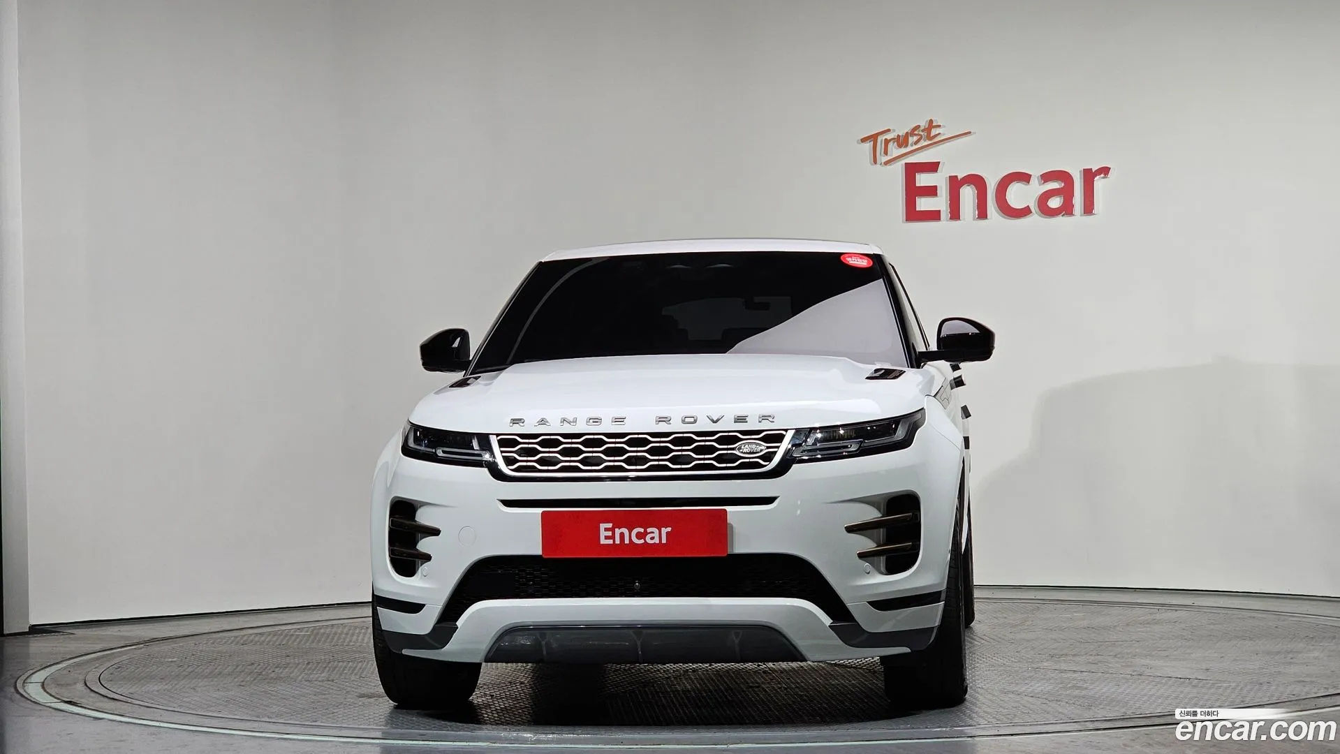 Land Rover Range Rover Evoque 2021 — фото 2