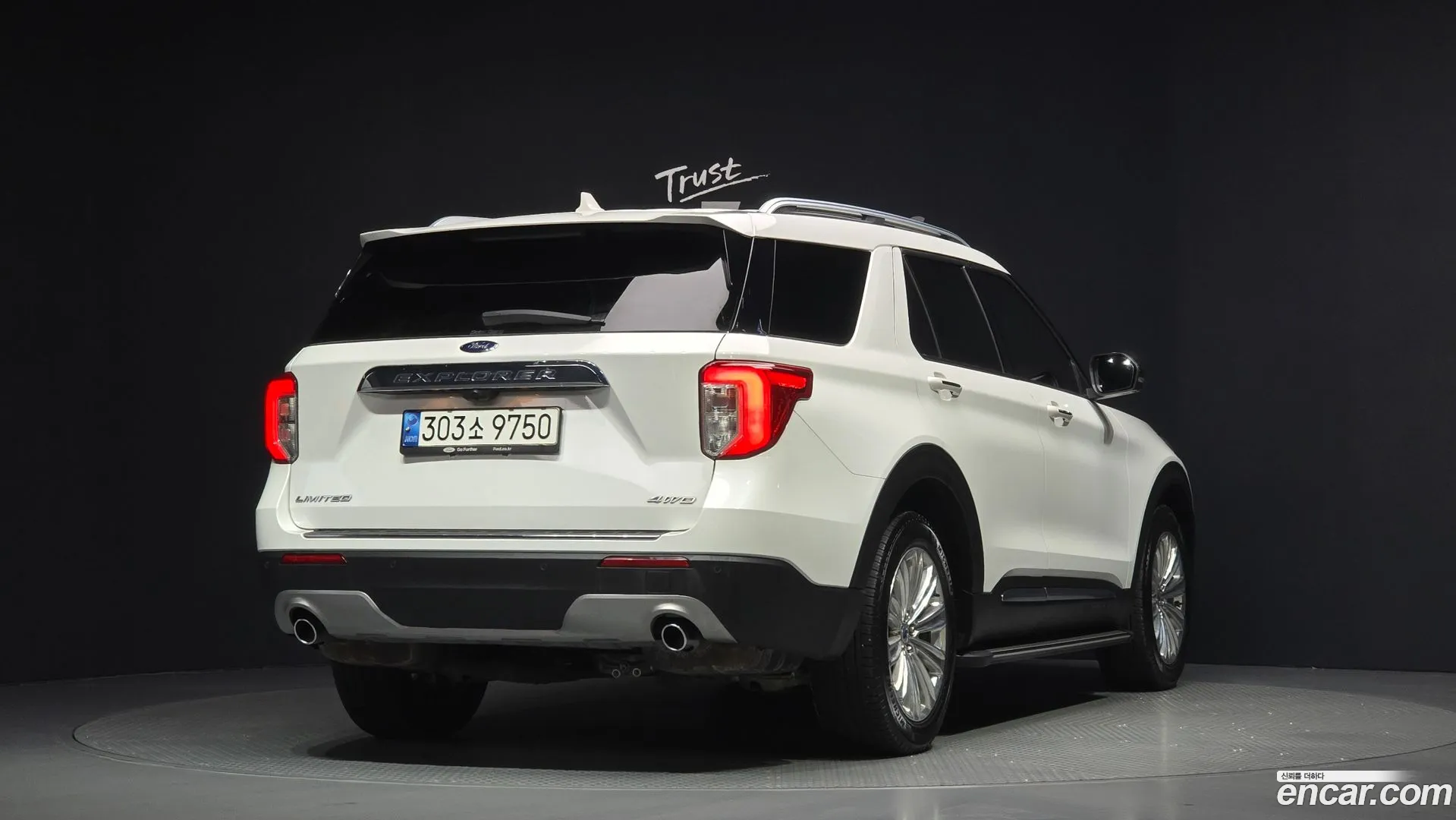 Ford Explorer 2022 — фото 2