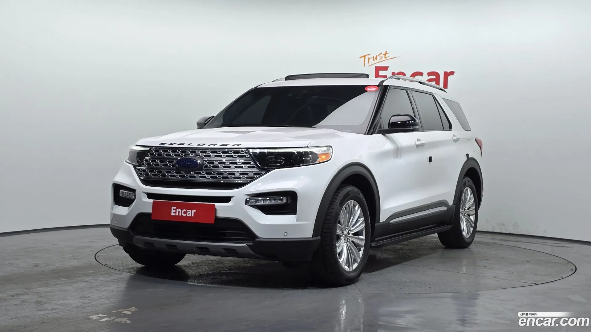 Ford Explorer 2020 — фото 2