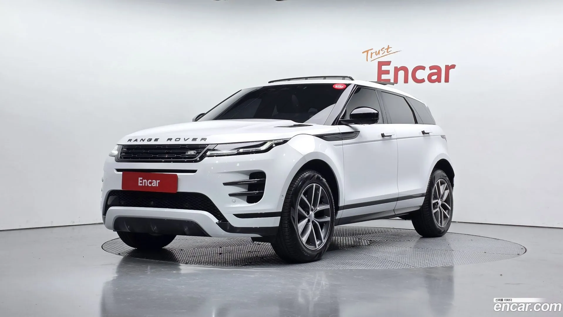 Land Rover Range Rover Evoque 2025 — фото 3