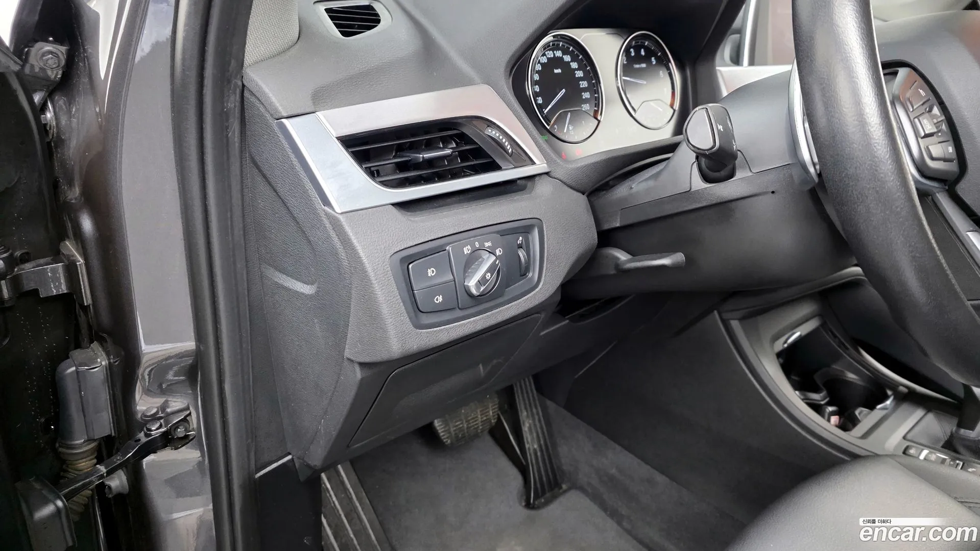 BMW X1 2020 — фото 4