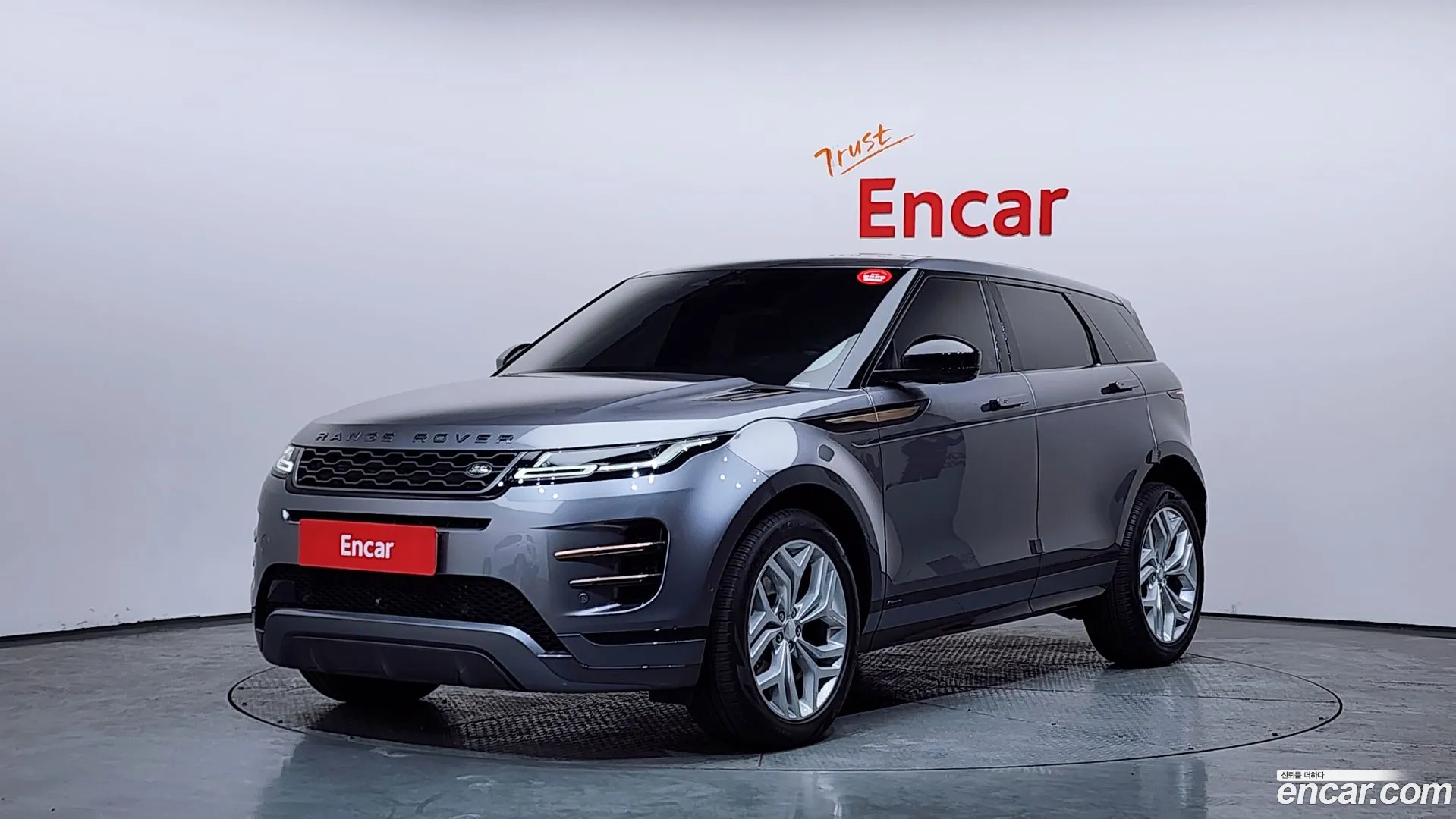 Land Rover Range Rover Evoque 2021 — фото 2