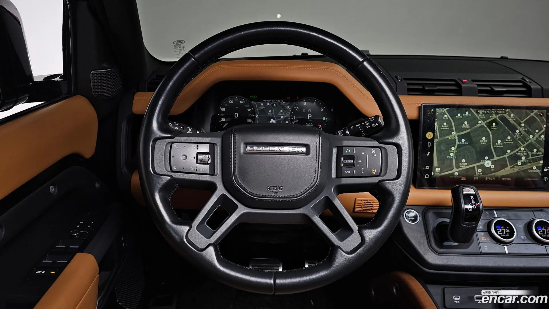 Land Rover Defender 110 2022 — фото 1