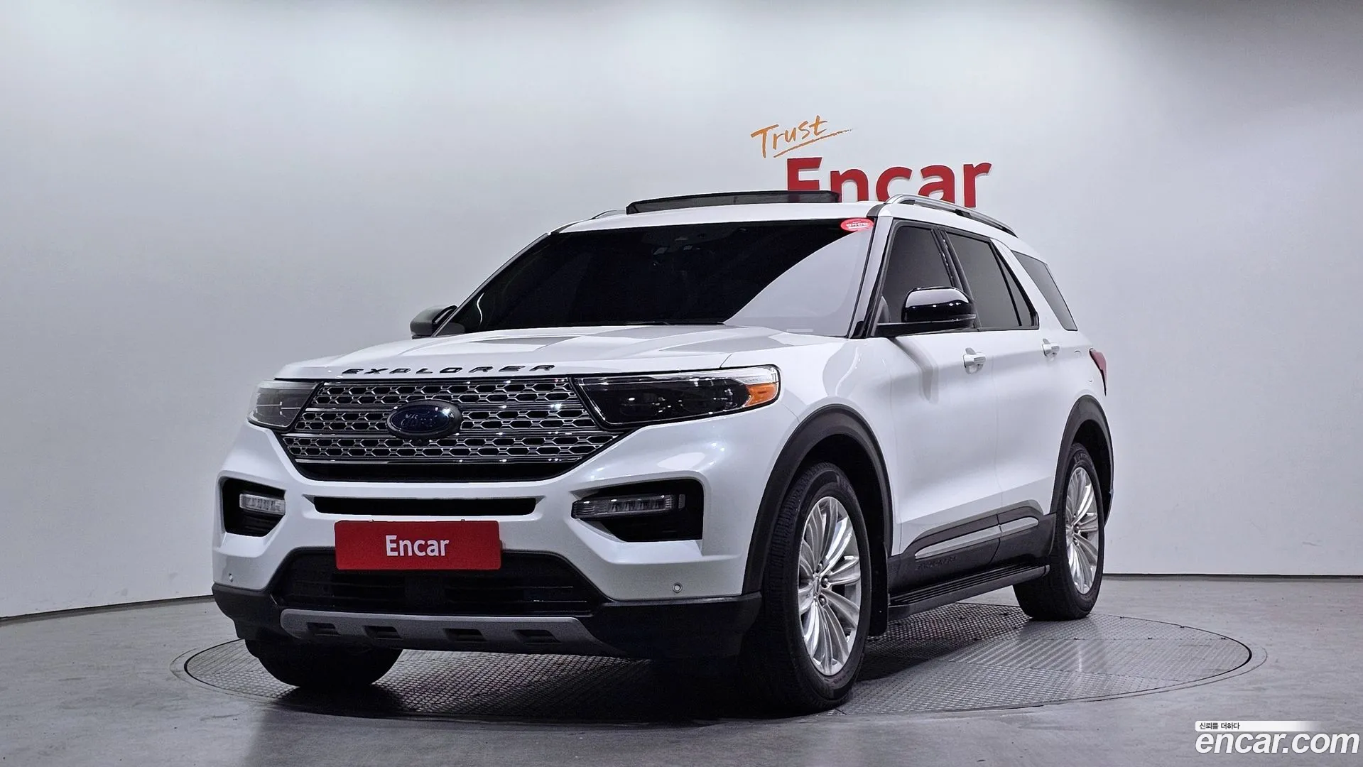 Ford Explorer 2020 — фото 2