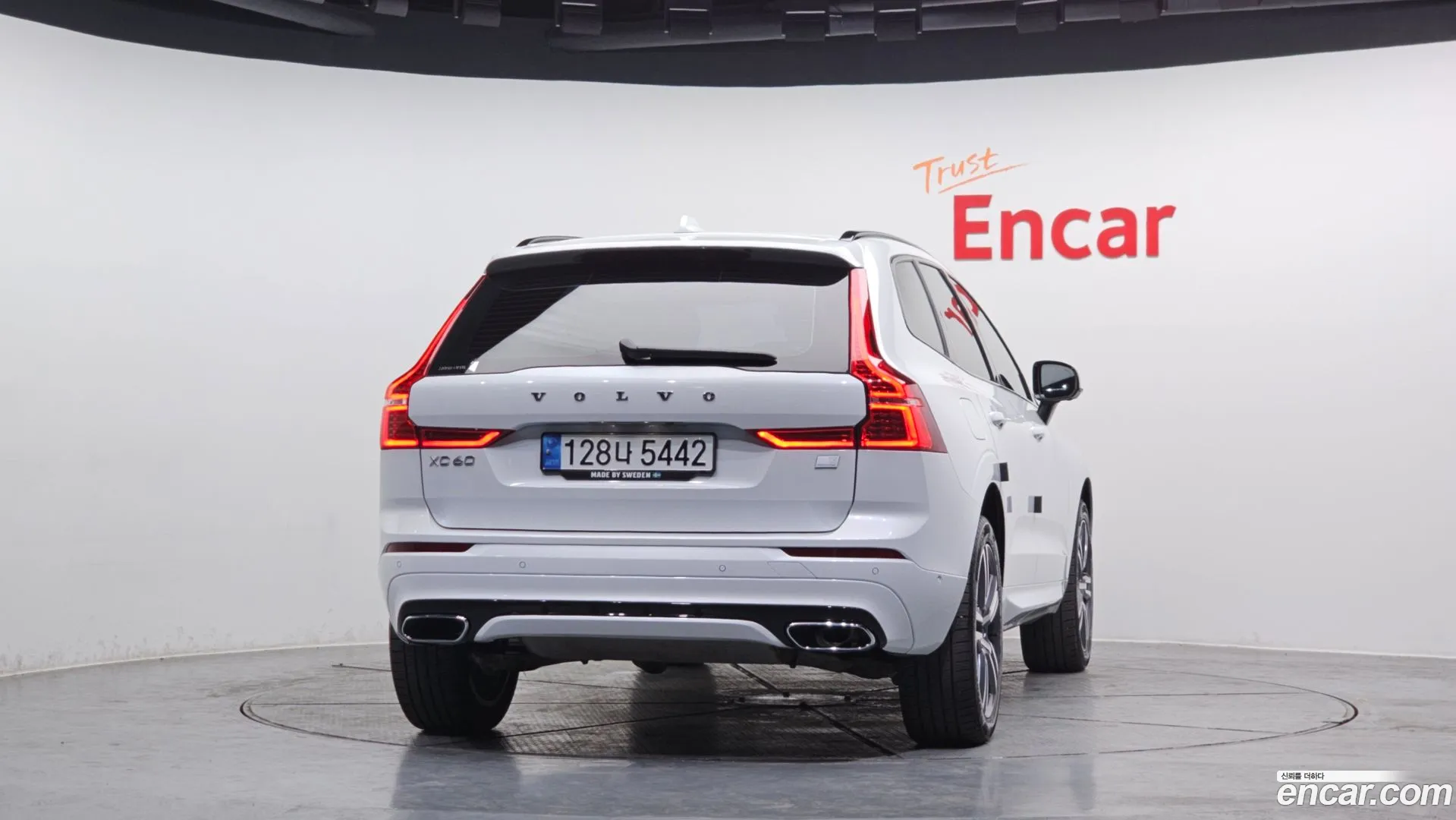 Volvo XC60 2020 — фото 4