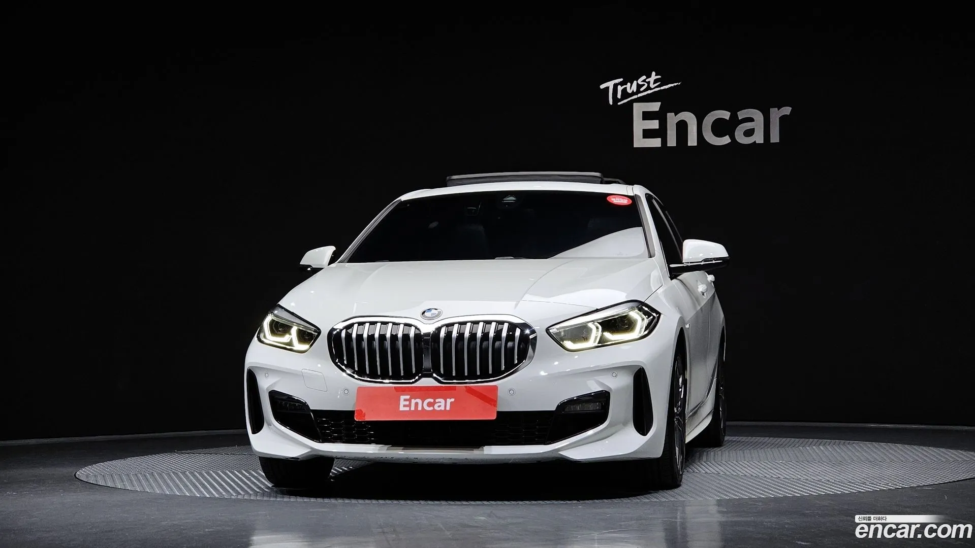 BMW 120i 2023 — фото 2