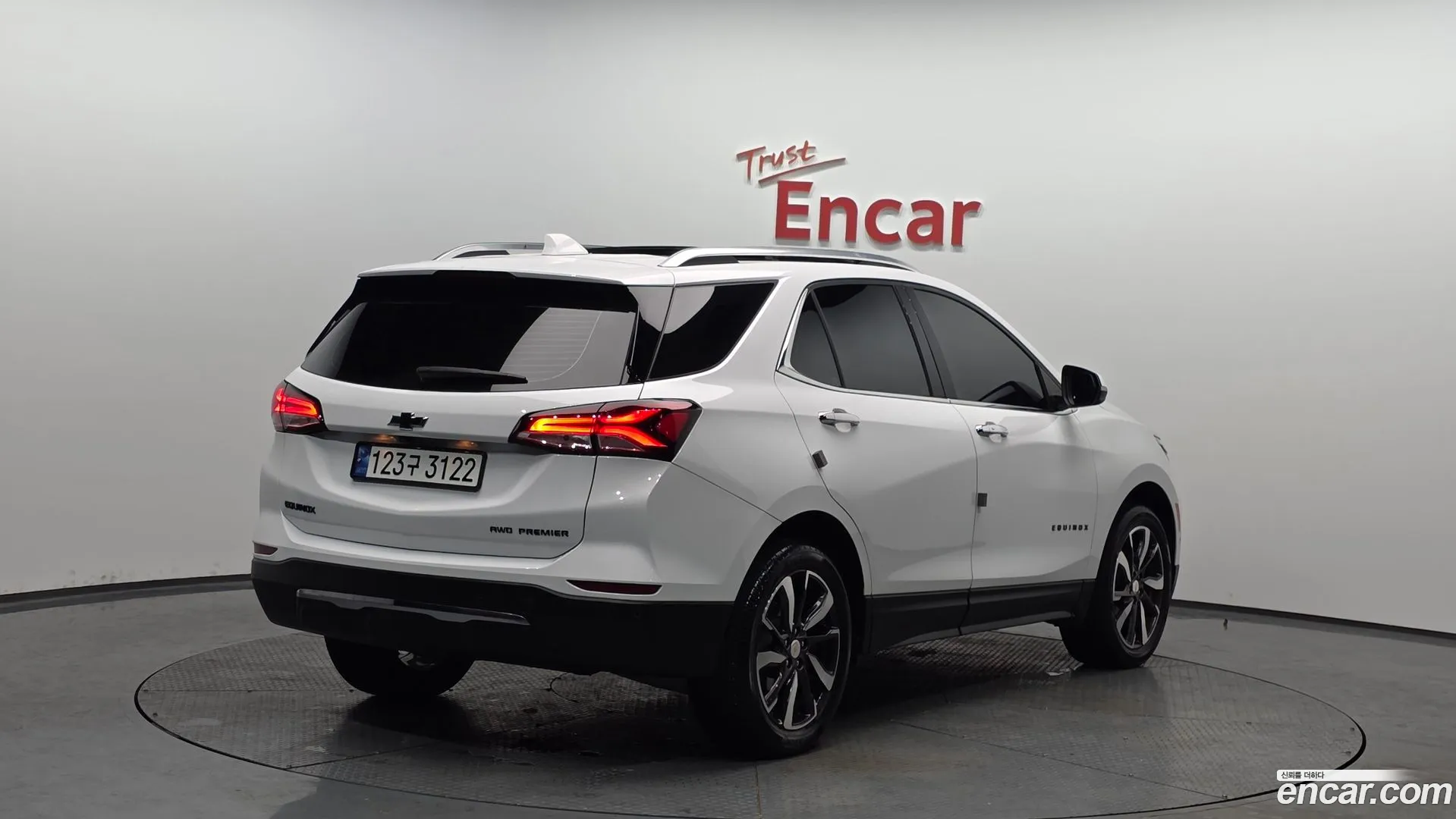 Chevrolet Equinox 2022 — фото 1