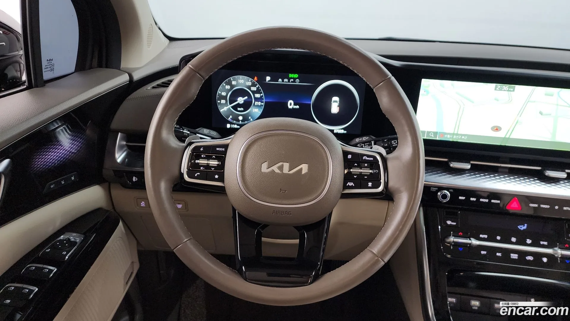 Kia Carnival 2023 — фото 1