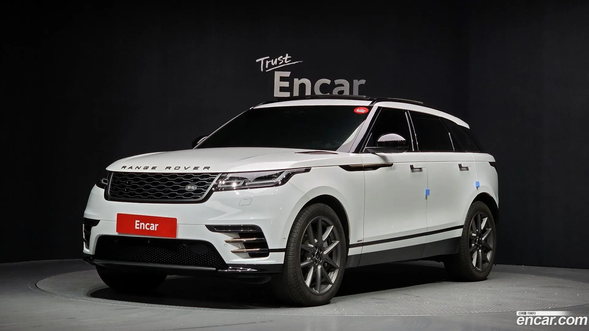 Land Rover Range Rover Velar 2021 — фото 5