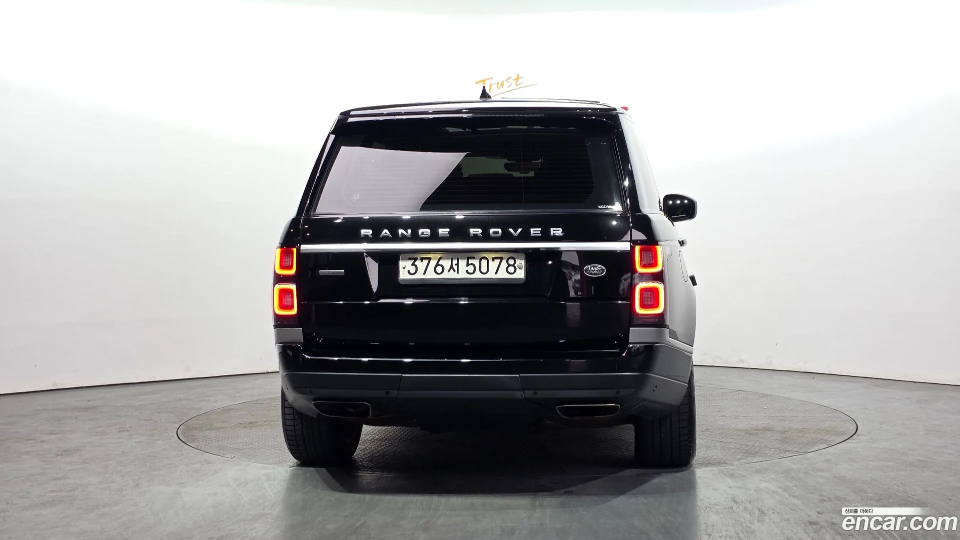 Land Rover Range Rover 2020 — фото 2