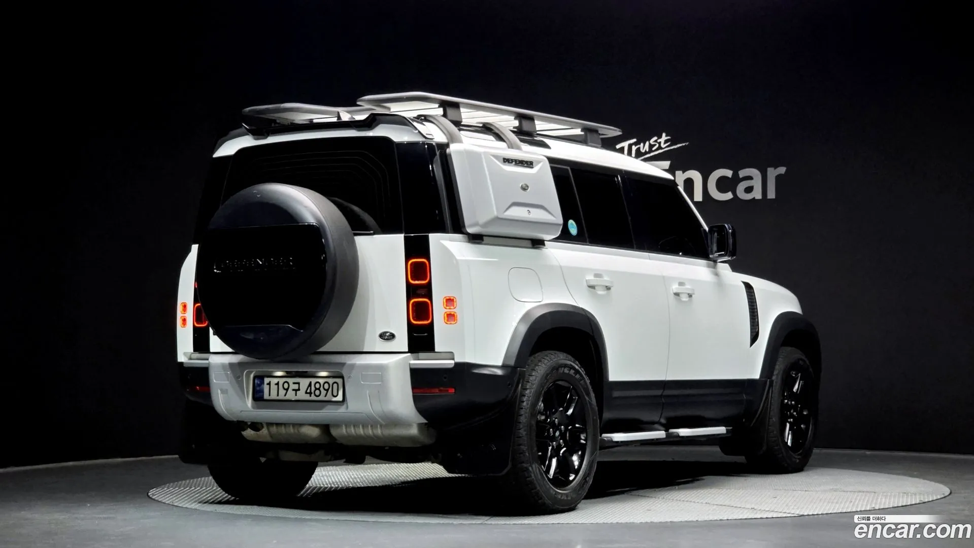 Land Rover Defender 2020 — фото 2