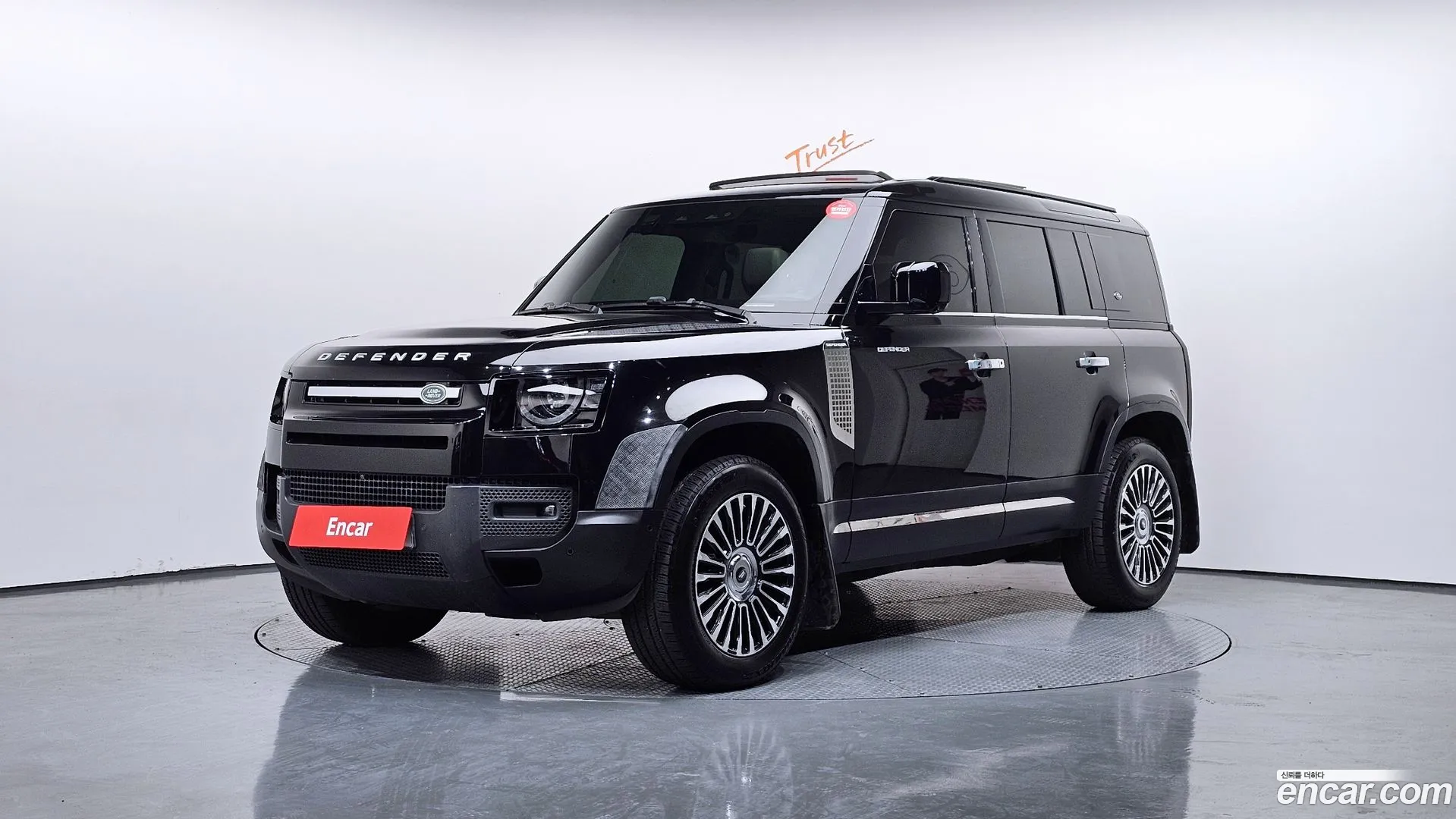 Land Rover Defender 2021 — фото 5