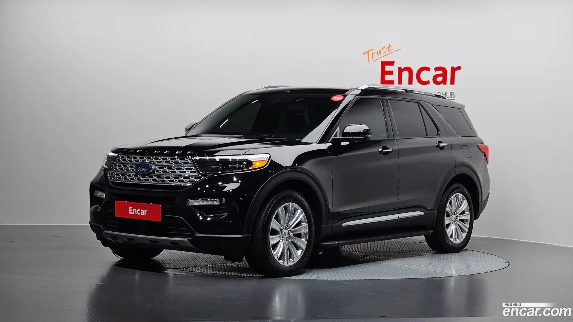 Ford Explorer 2023 — фото 3