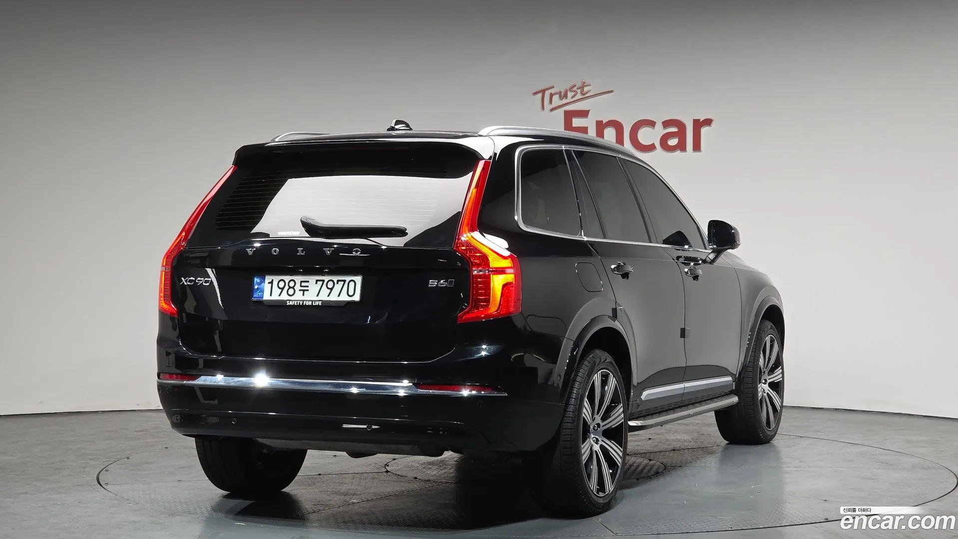 Volvo XC90 2023 — фото 2